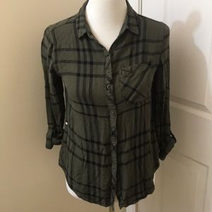 MOD Flannel Button Up. Sleeves Rolled & Buttoned